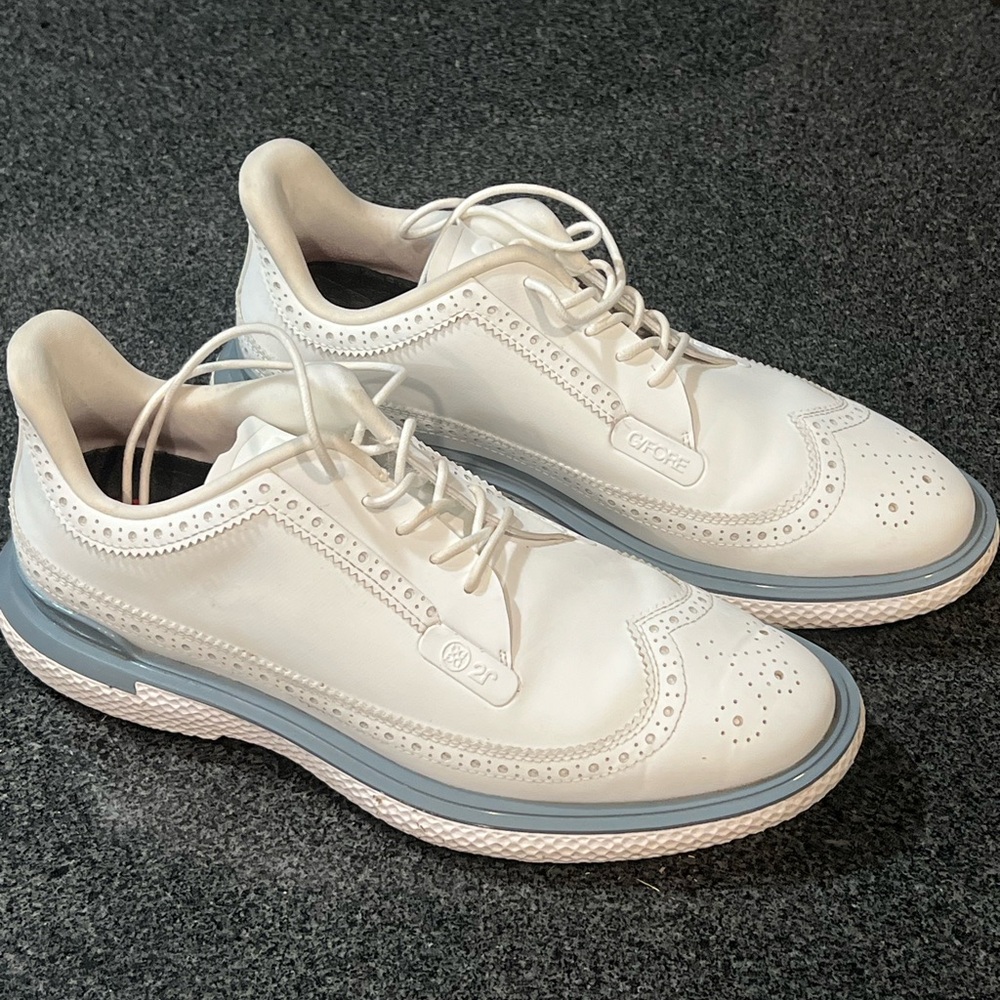 MEN'S GALLIVAN2R LONGWING GOLF SHOE

Size 8.5

No box